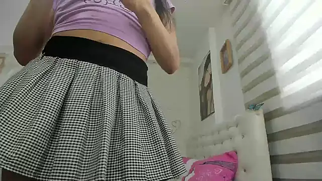 Snapshot of Ammy_Queen chatting on 10-05-25, 09:34 Ammy Queen online show from 10-05-25, 09:34