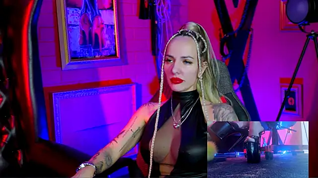 MonicaMaxwel online show from 02-26-26, 10:03