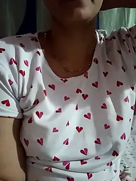 Snapshot of Ankita202 chatting on 10-18-25, 11:27 Ankita202 online show from 10-18-25, 11:27