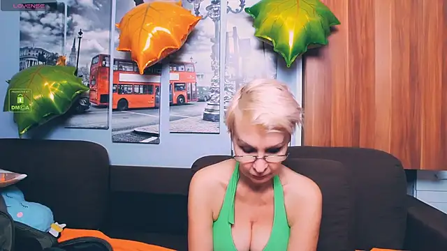 HelgaHimmell online show from 11-12-25, 10:30