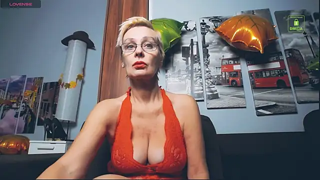 HelgaHimmell online show from 11-28-25, 12:30