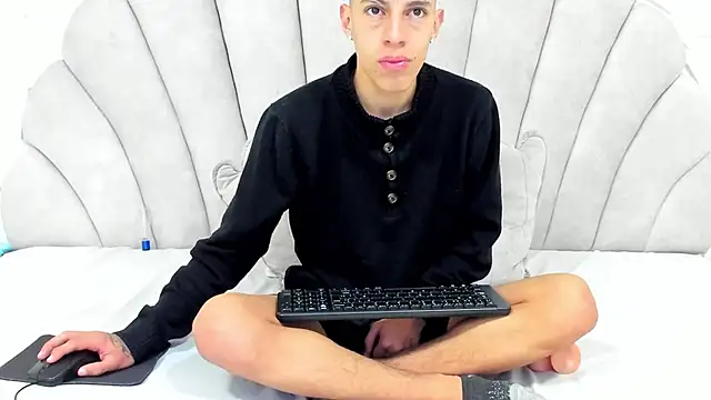 thiago19s online show from 03-09-26, 03:32