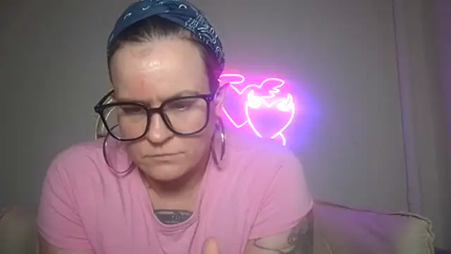 quinnmariexo online show from 01-14-26, 05:51