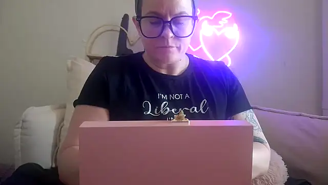 quinnmariexo online show from 02-09-26, 07:07