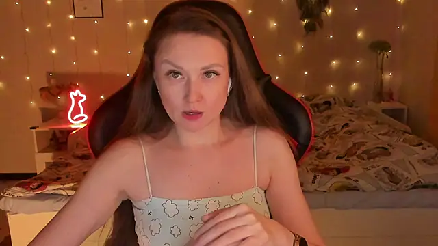 desperatehousewife   online show from 03-26-26, 07:08