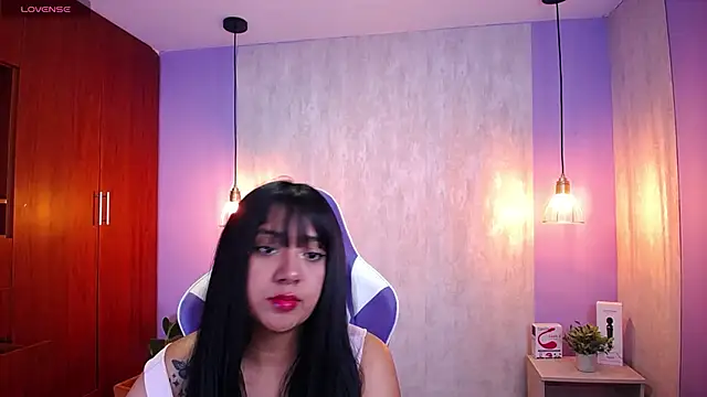 Snapshot of danny_goddess chatting on 03-01-25, 04:04 danny goddess online show from 03-01-25, 04:04