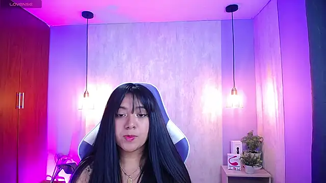 Snapshot of danny_goddess chatting on 03-20-25, 03:13 danny goddess online show from 03-20-25, 03:13