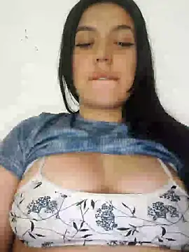 Sophie-hatter online show from 01-23-25, 01:41