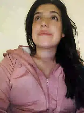 Sophie-hatter online show from 01-31-25, 01:11