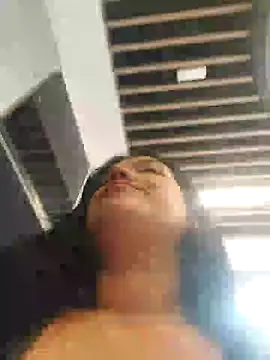 Sophie-hatter online show from 02-20-25, 06:35