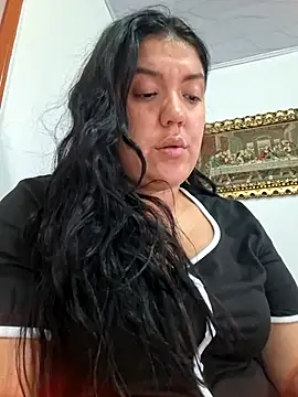 Sophie-hatter online show from 12-19-25, 03:41