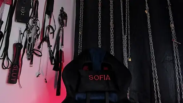 charrlotte quinn online show from 04-01-26, 01:52