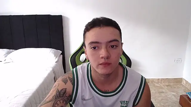 male pussy online show from 02-22-26, 08:07