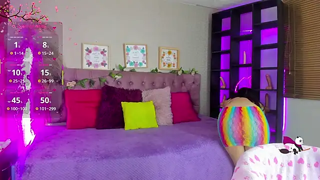 shelby carson online show from 10-29-25, 01:35