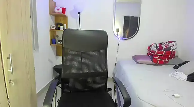 slim master12 online show from 03-15-25, 07:53