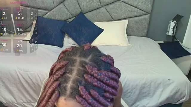 Raquel jones online show from 02-25-25, 01:20