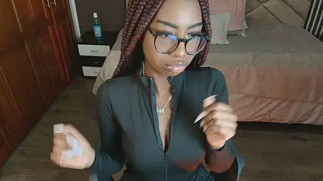 Raquel jones online show from 03-15-25, 11:40