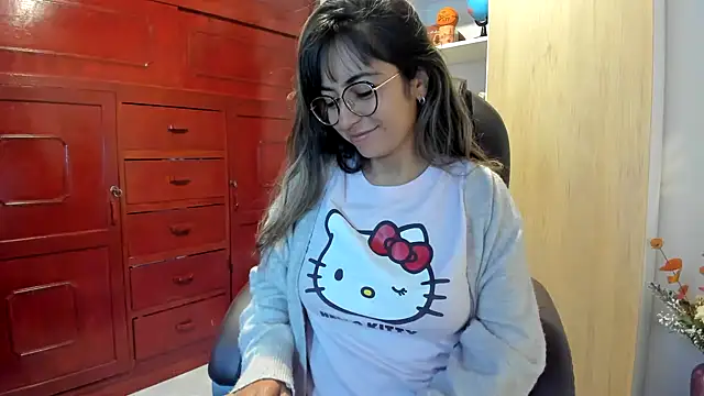 Isabellaa22 1 online show from 07-17-26, 10:36