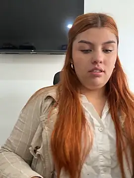 Fieryfenixx online show from 05-26-26, 03:30