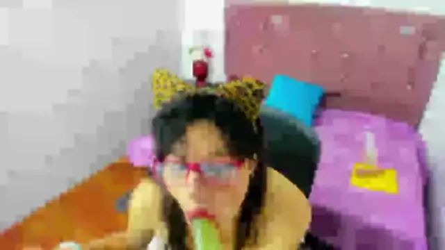 Snapshot of lunazulsj chatting on 04-24-26, 01:13 lunazulsj online show from 04-24-26, 01:13