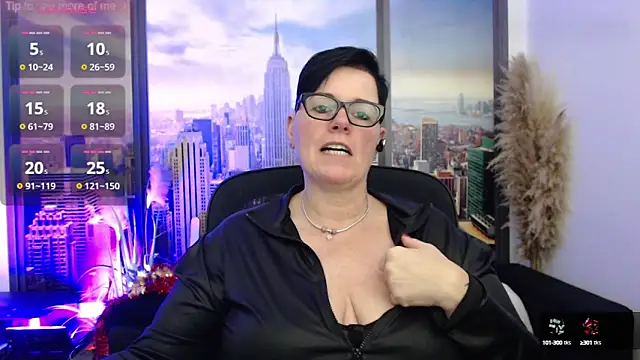 ninarandmann online show from 12-17-24, 04:43