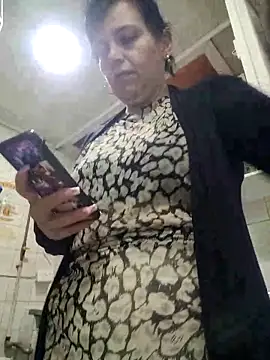 Natasha milf   online show from 02-04-26, 12:22