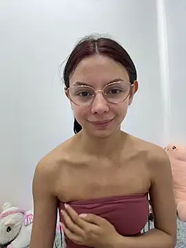 Bonniepark online show from 12-16-25, 05:07