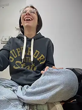 Bonniepark online show from 03-18-26, 01:53