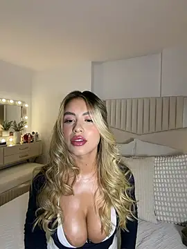  laura 02 online show from 05-02-26, 01:43