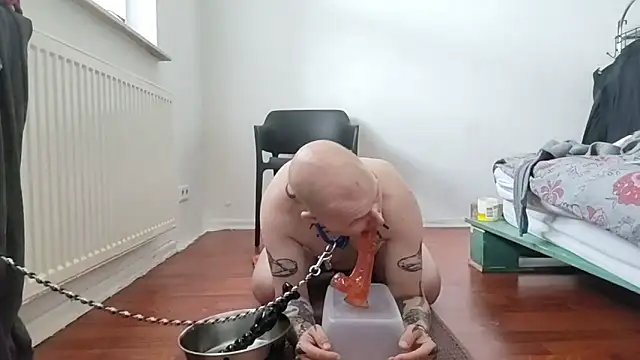 gaywolf426 online show from 04-14-26, 07:25