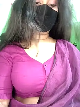 Idhika Paul online show from 03-19-26, 03:49