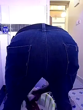 MaskedGQ online show from 10-24-25, 12:34