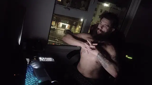 Armyexhibitionistvet online show from 12-17-25, 01:28