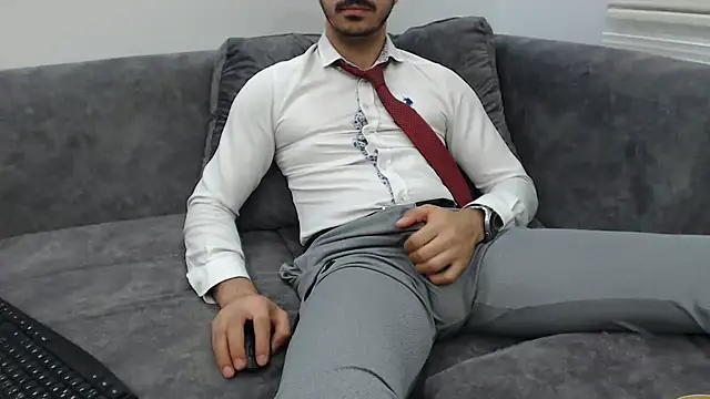 Naughtb0y online show from 05-17-26, 11:12