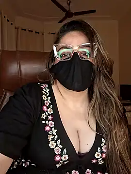 SEXY-Sardarni online show from 12-10-24, 02:39