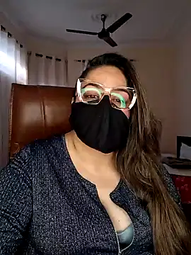 SEXY-Sardarni online show from 01-14-25, 09:24