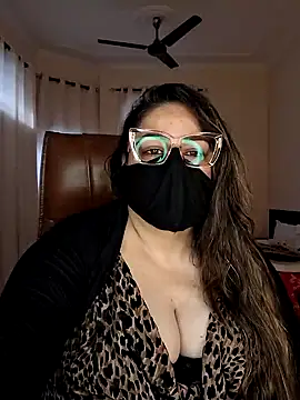 SEXY-Sardarni online show from 01-18-25, 09:02