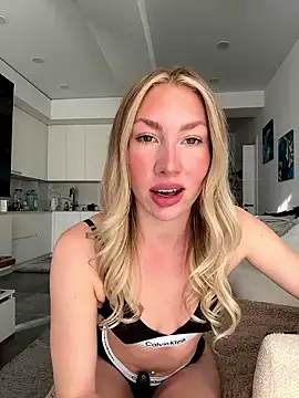 LuisaBecker online show from 01-10-26, 11:56