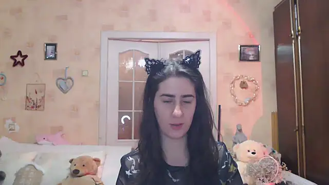 INELIKA online show from 11-26-25, 05:47