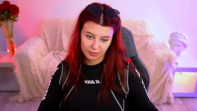 NicoleMun online show from 04-15-26, 01:18