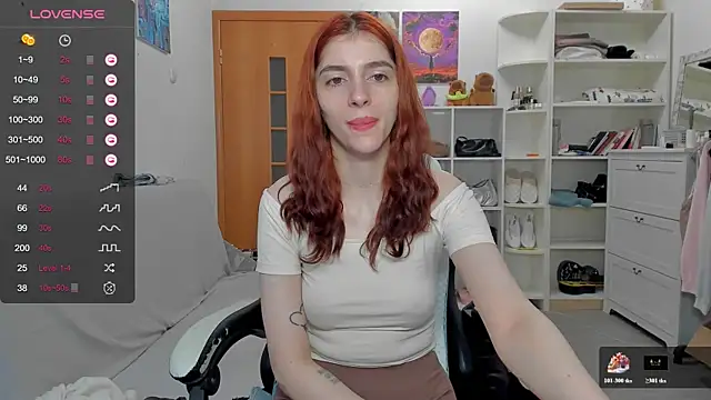 Snapshot of broosnica1 chatting on 06-19-26, 05:56 broosnica1 online show from 06-19-26, 05:56