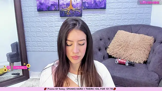  AlejaCruz  online show from 03-12-25, 11:01