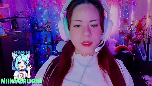  niiky online show from 06-01-26, 03:58