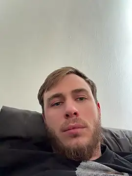 Julian128 online show from 04-23-26, 04:42