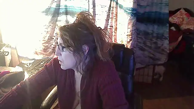 Snapshot of Ireallysquirt chatting on 01-23-25, 04:09 Ireallysquirt online show from 01-23-25, 04:09