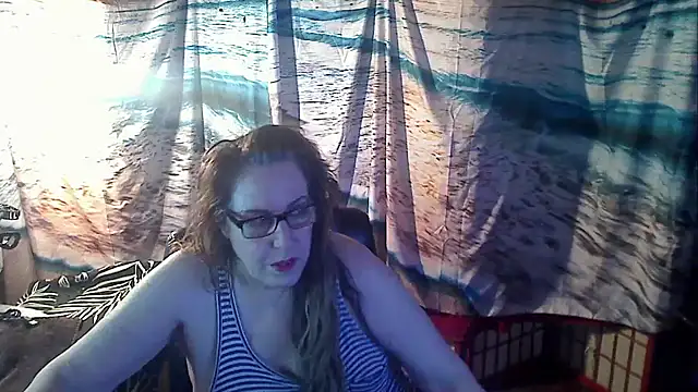 Snapshot of Ireallysquirt chatting on 02-05-25, 11:39 Ireallysquirt online show from 02-05-25, 11:39