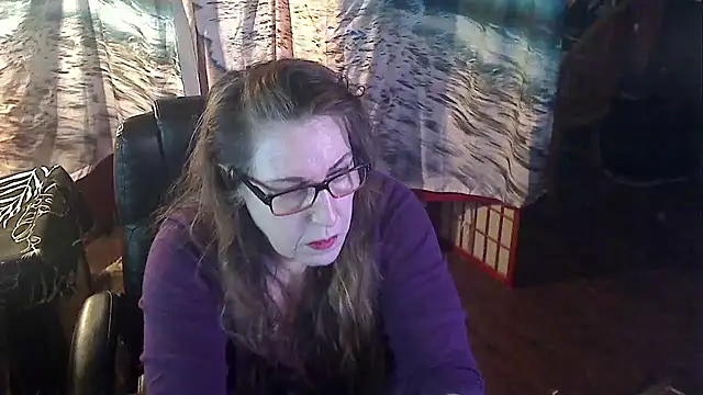 Snapshot of Ireallysquirt chatting on 02-07-25, 11:34 Ireallysquirt online show from 02-07-25, 11:34