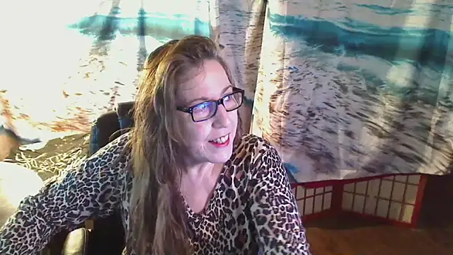 Snapshot of Ireallysquirt chatting on 02-17-25, 02:53 Ireallysquirt online show from 02-17-25, 02:53
