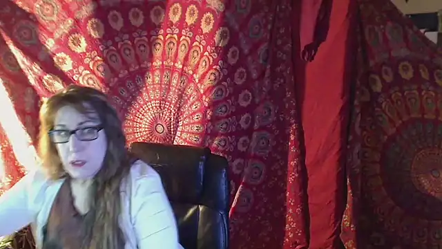 Snapshot of Ireallysquirt chatting on 03-03-25, 02:04 Ireallysquirt online show from 03-03-25, 02:04