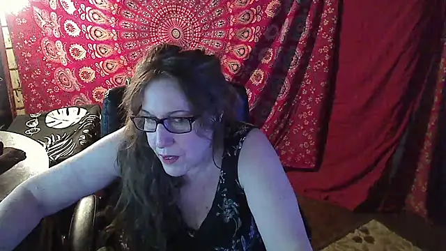Snapshot of Ireallysquirt chatting on 03-12-25, 02:41 Ireallysquirt online show from 03-12-25, 02:41